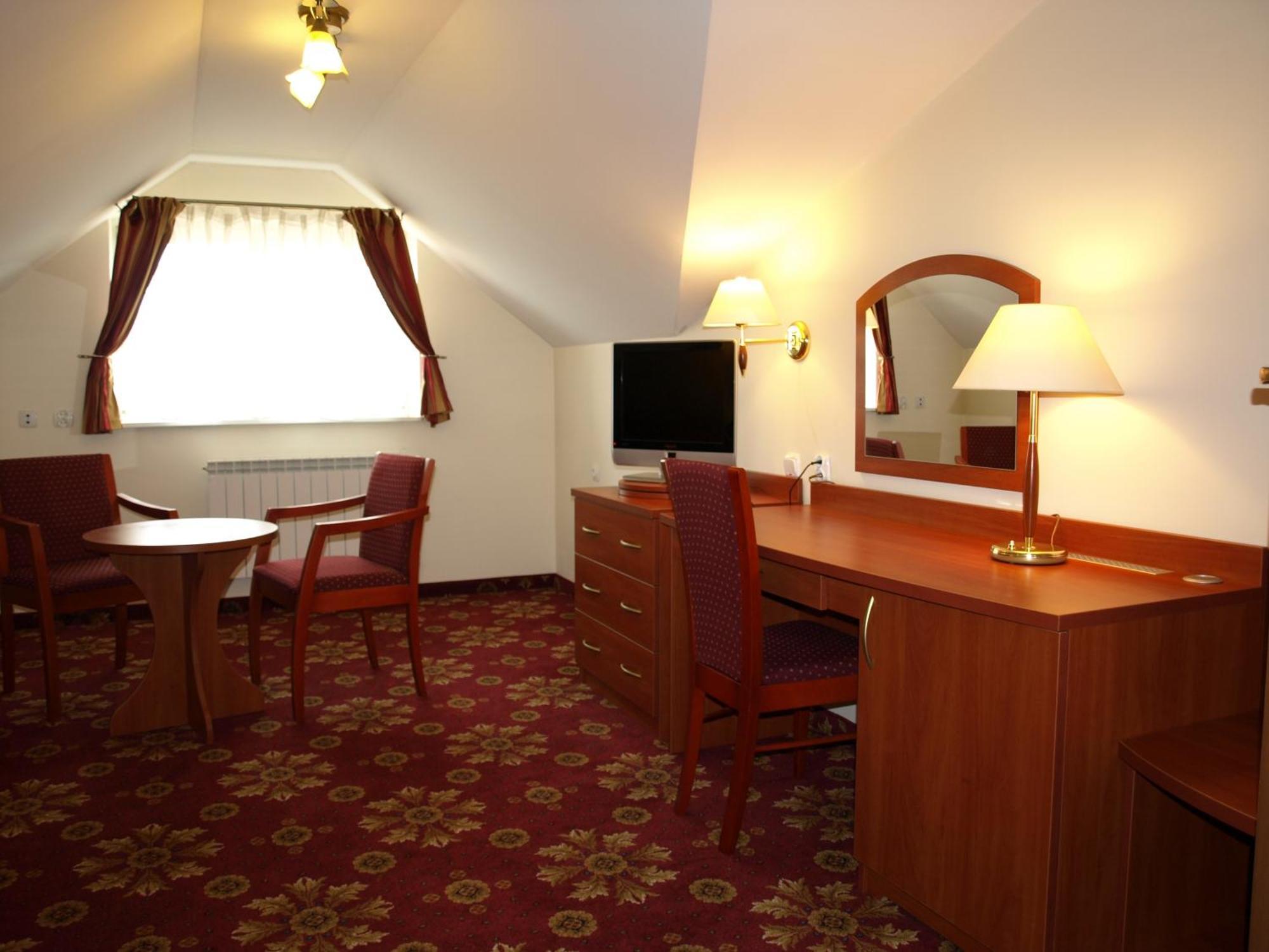 Hotel Relaks Wola Ducka Exterior photo