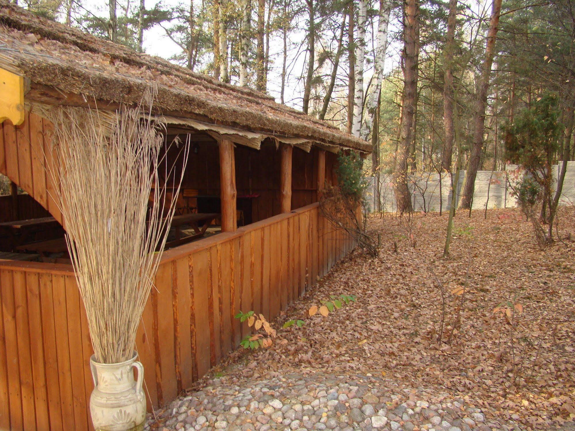 Hotel Relaks Wola Ducka Exterior photo